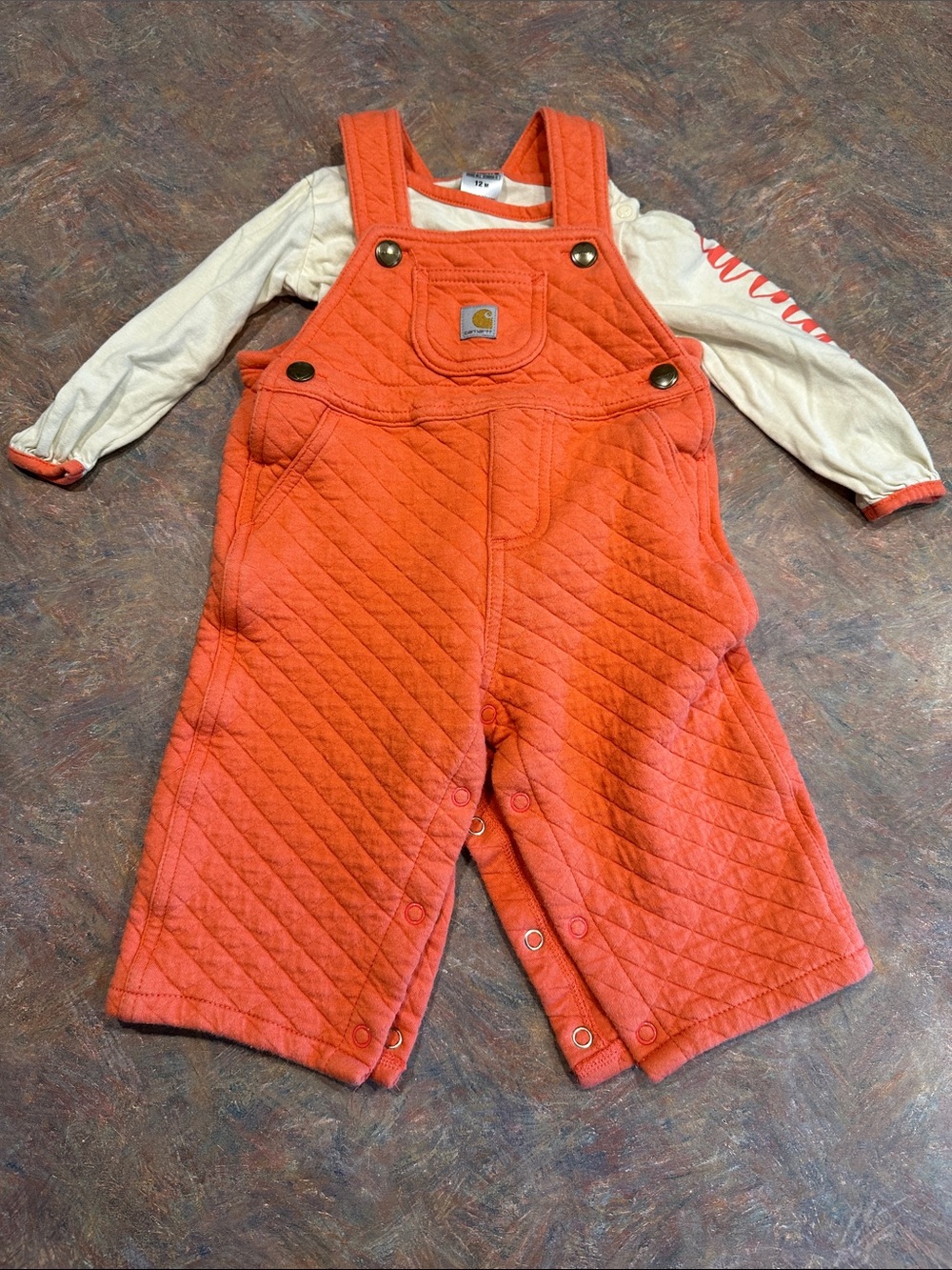 EU Carhartt Infant Girls' 2-Piece Long Sleeve Bodysuit & Quilted Overall Set